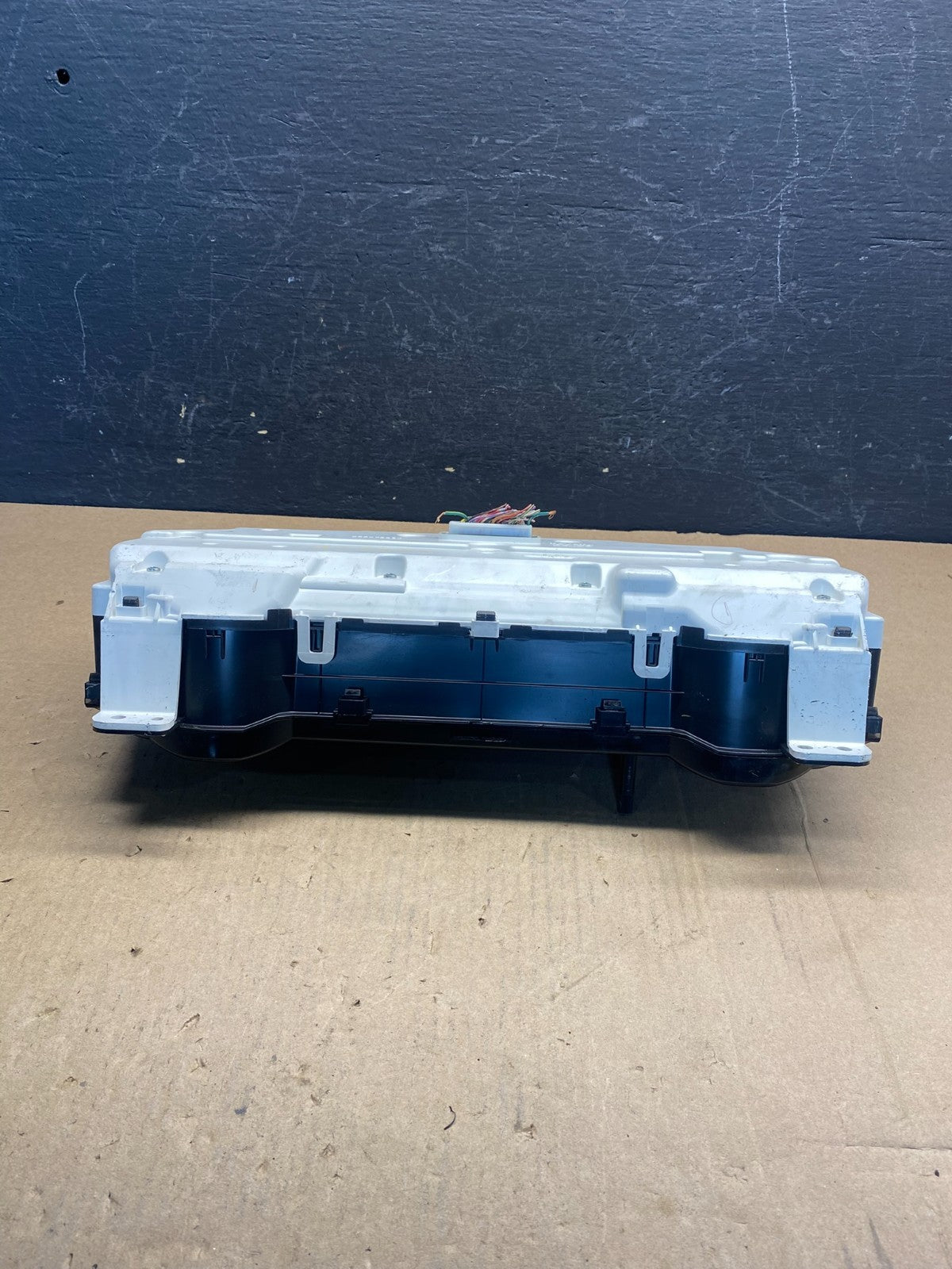 2006 Toyota Sienna Speedometer Cluster Gauge AE7452 DW4