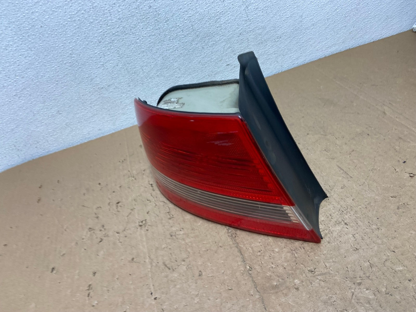 2003 to 2007 Saab 9-3 Left Driver LH Side Tail Light AC7200 LK1