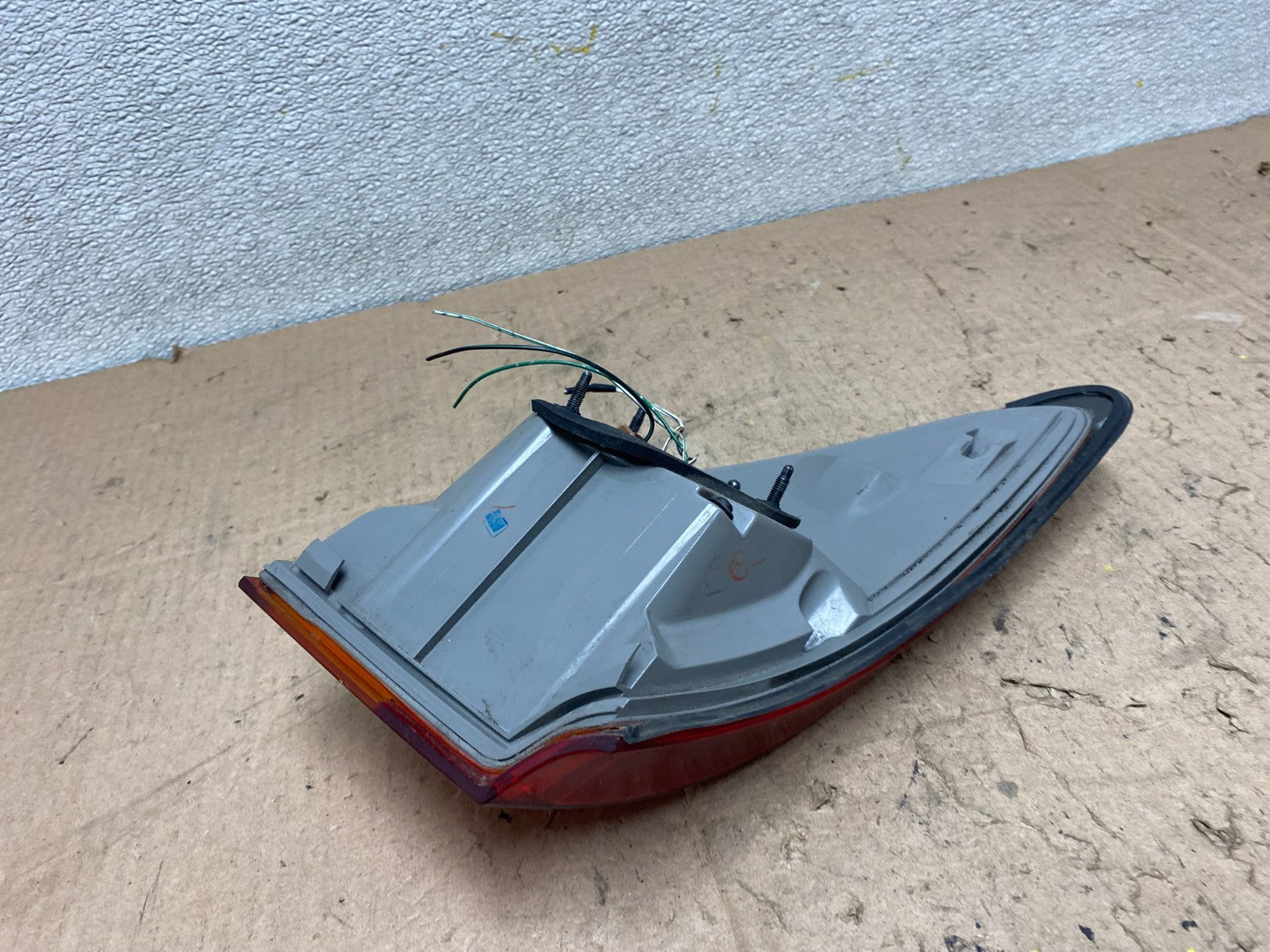 2006-2008 Lexus IS250 Right Passenger Rh Side Outer Tail Light OEM W2834 DW6