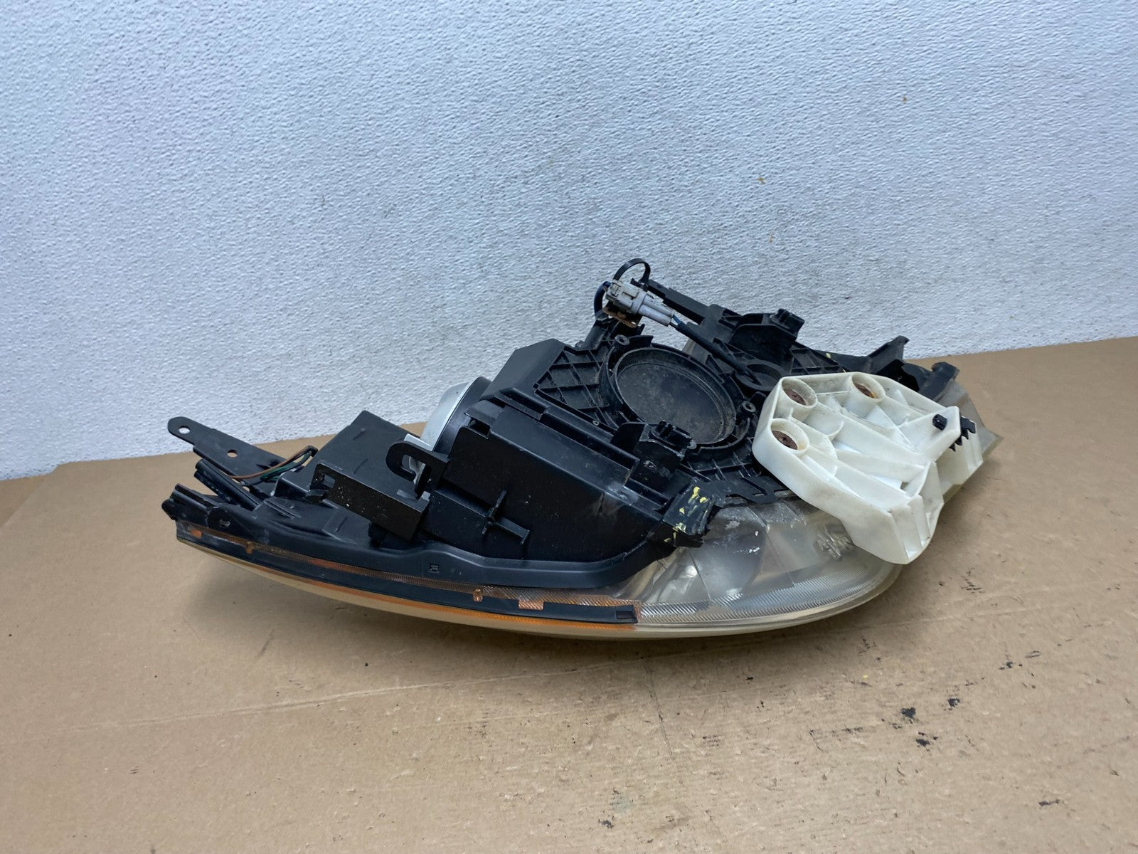 2008-2015 Infiniti EX35 EX37 QX50 Left Driver Halogen Headlight AF5021 DW10