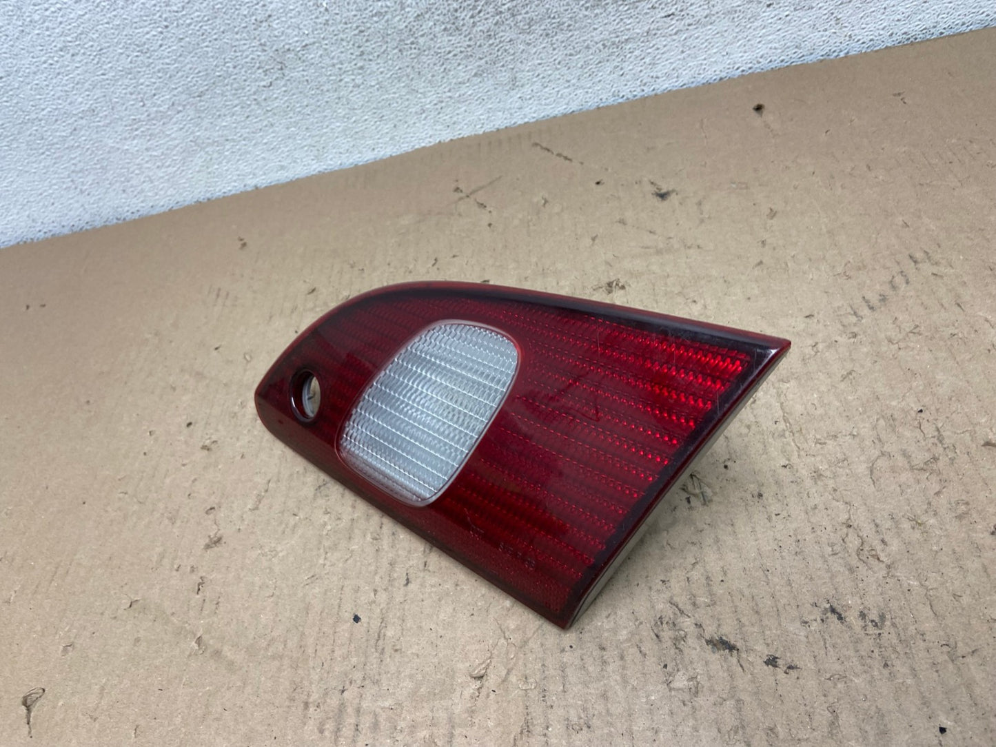 1998-2000 Toyota Corolla Right Passenger RH Side Inner Tail light AF4266 LK1