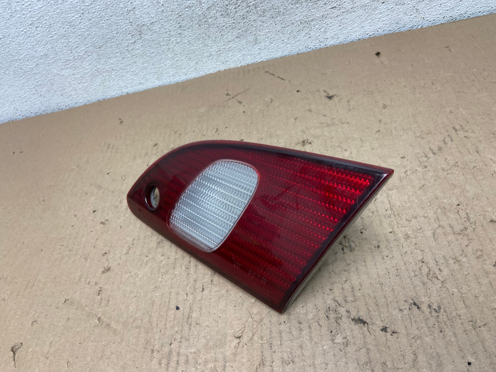 1998-2000 Toyota Corolla Right Passenger RH Side Inner Tail light AF4266 LK1