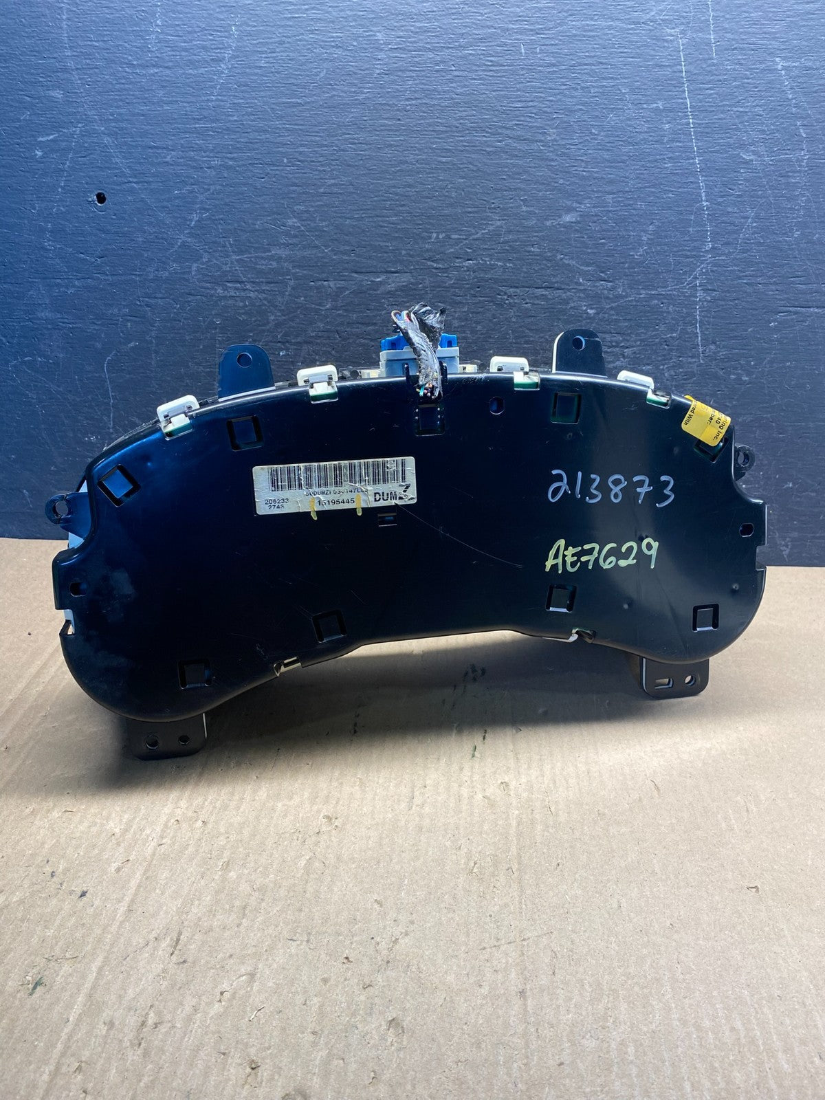 2002 to 2005 Chevrolet Trailblazer Speedometer Cluster Gauge AE7629 DG3