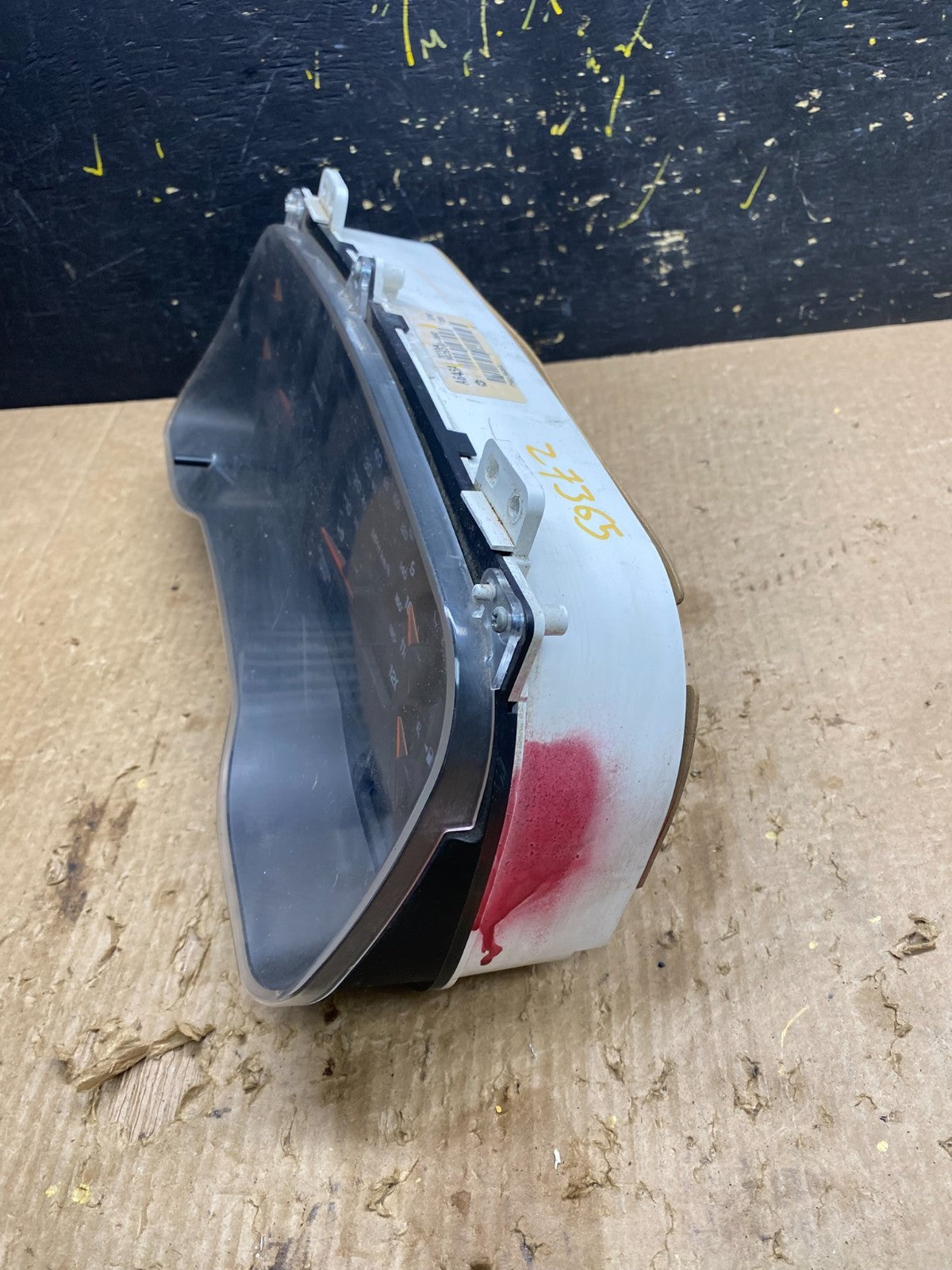 2003 Dodge Durango 4.7L Speedometer Instrument Cluster Gauge OEM Z7365 DG2