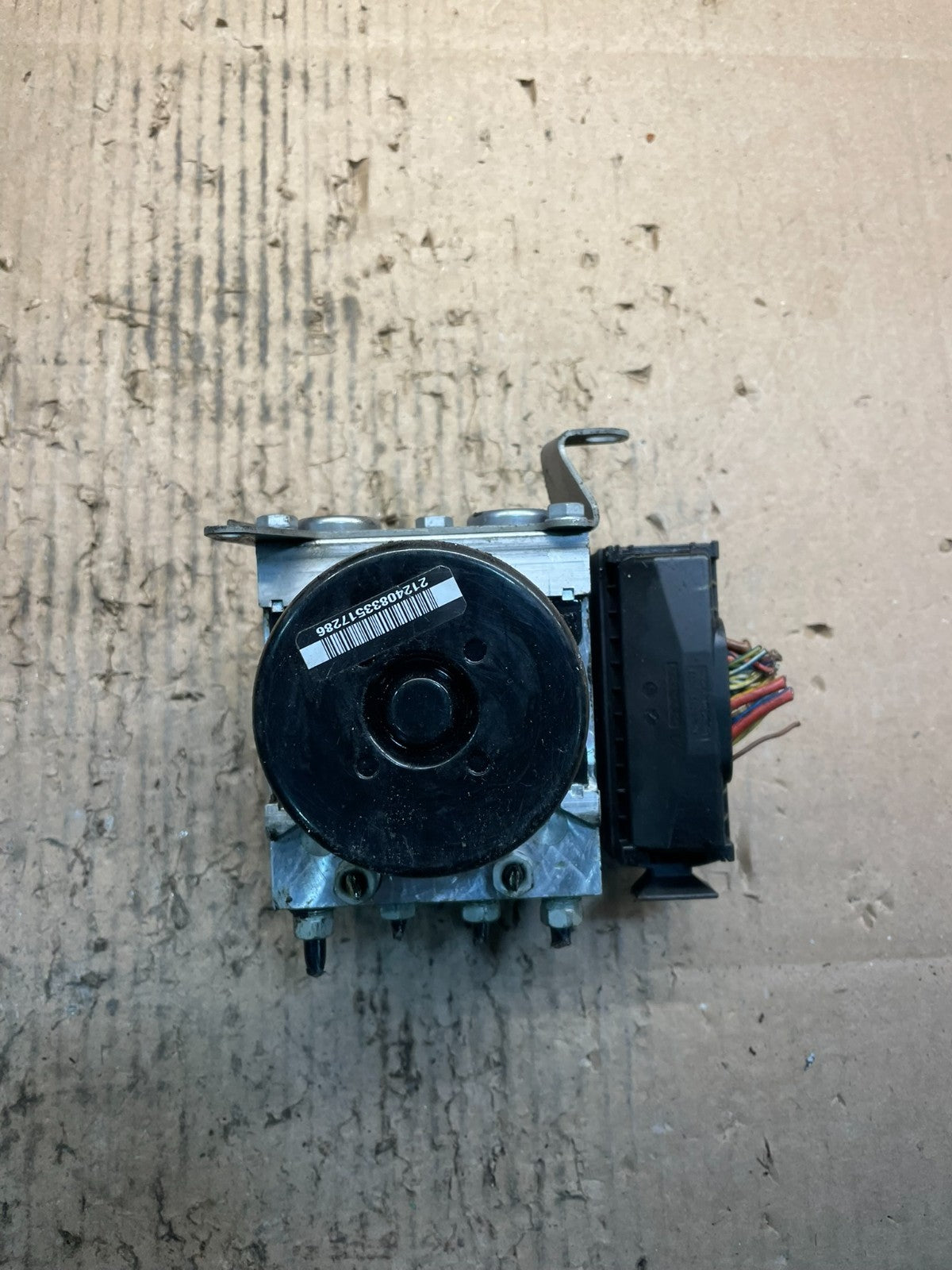 2007 2008 BMW 135i ABS Anti Lock Brake Pump 6784766-01 U9519 DG5
