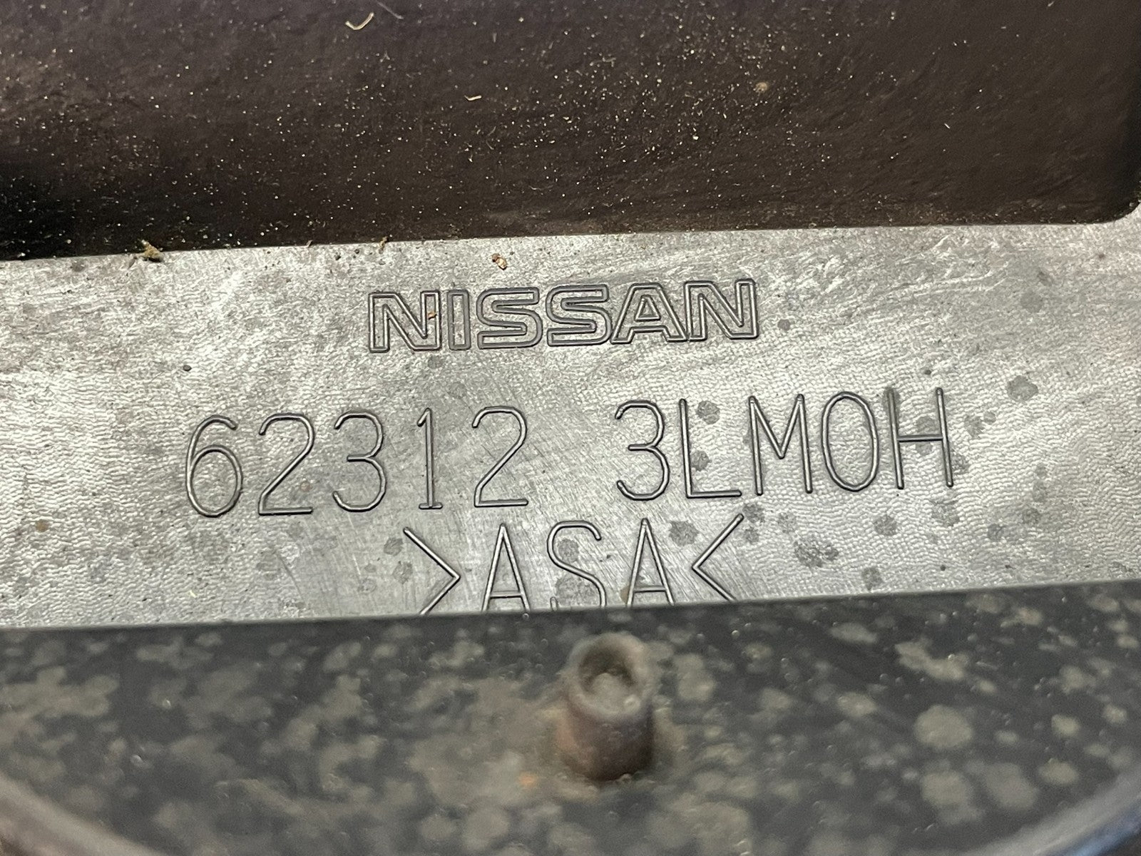 2013 to 2019 Nissan NV200 Front Upper Grill Grille AF8576 DG5