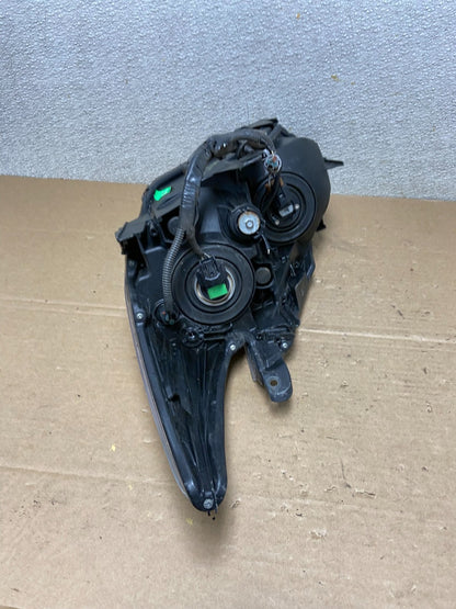 2010 - 2011 Toyota Prius Right Passenger Rh Halogen Headlight AB4599 DW6