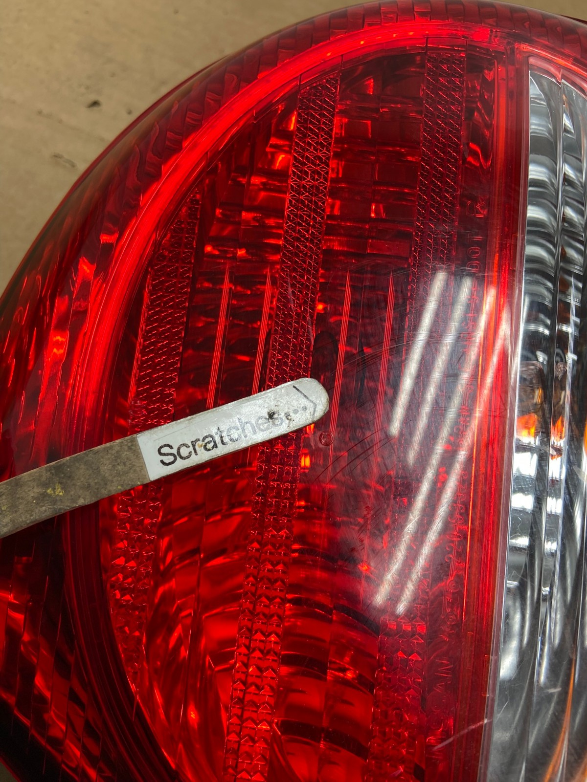 2000 to 2001 Nissan Maxima Right Passenger Rh Side Tail Light AD3808 LK3