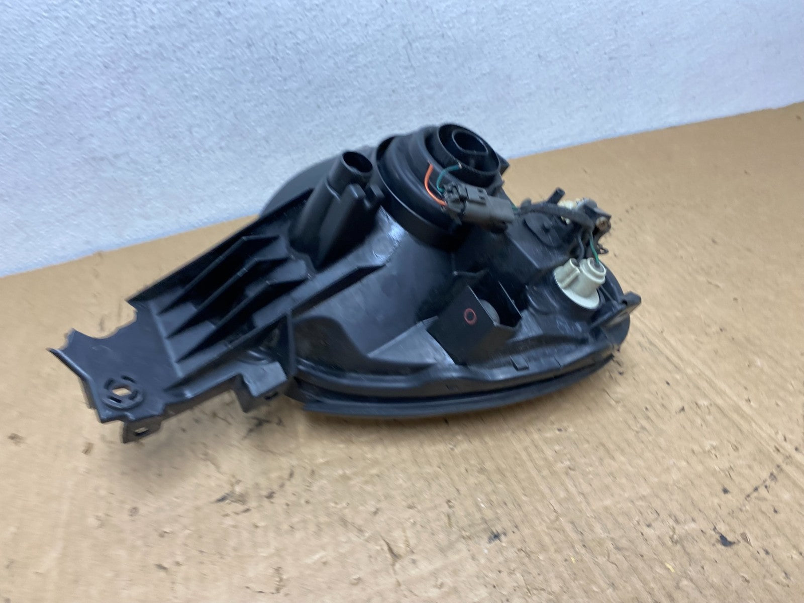 2002 to 2003 Subaru Impreza Left Driver LH Side Halogen Headlight AC8135 DG9