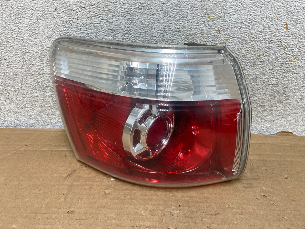 2007 to 2012 GMC Acadia Tail Light Left Side Driver Lh AH8494 LK0