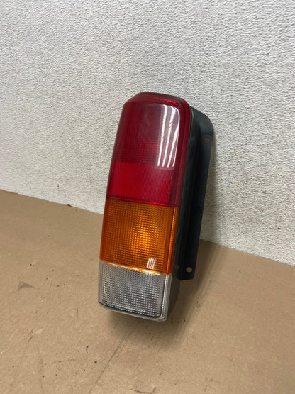 1997 to 2001 Jeep Cherokee Left Driver Side Tail Light AG4553 LK1