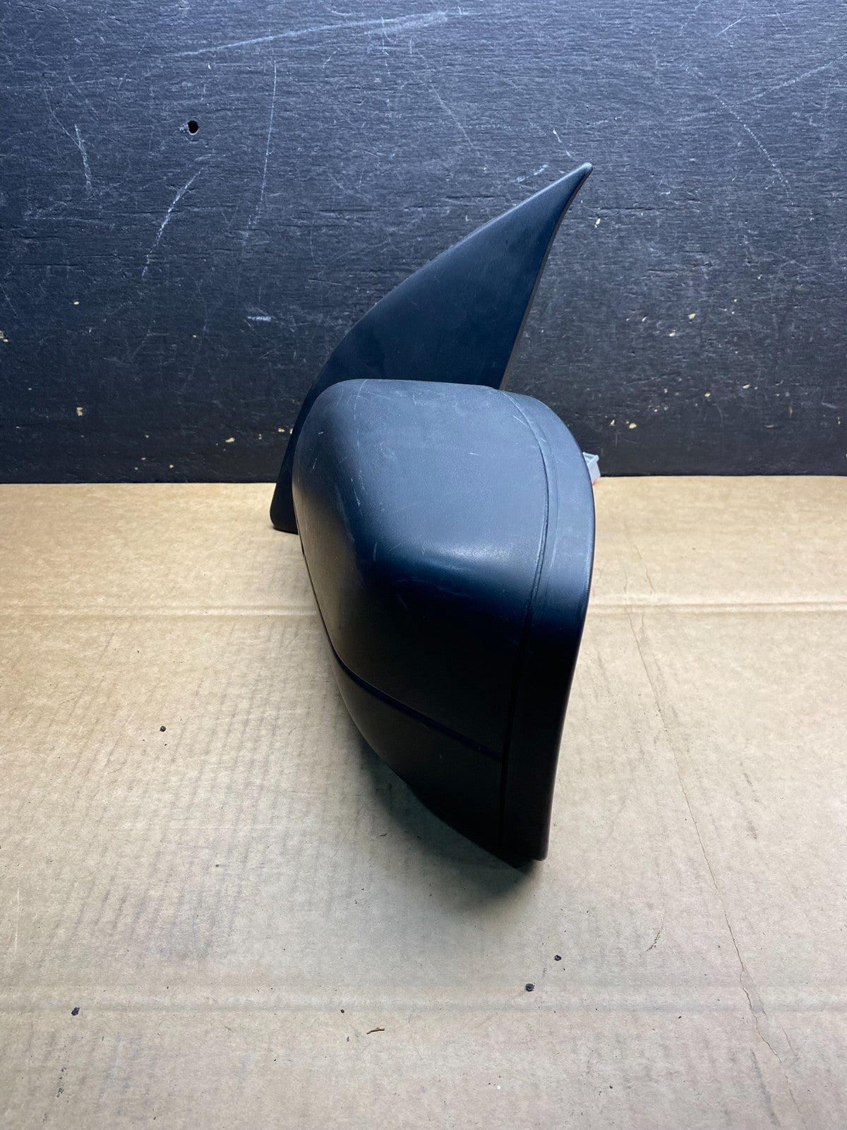 2008 to 2010 Land Rover LR2 Left Lh Side Door Power Mirror OEM AB3933 MS9