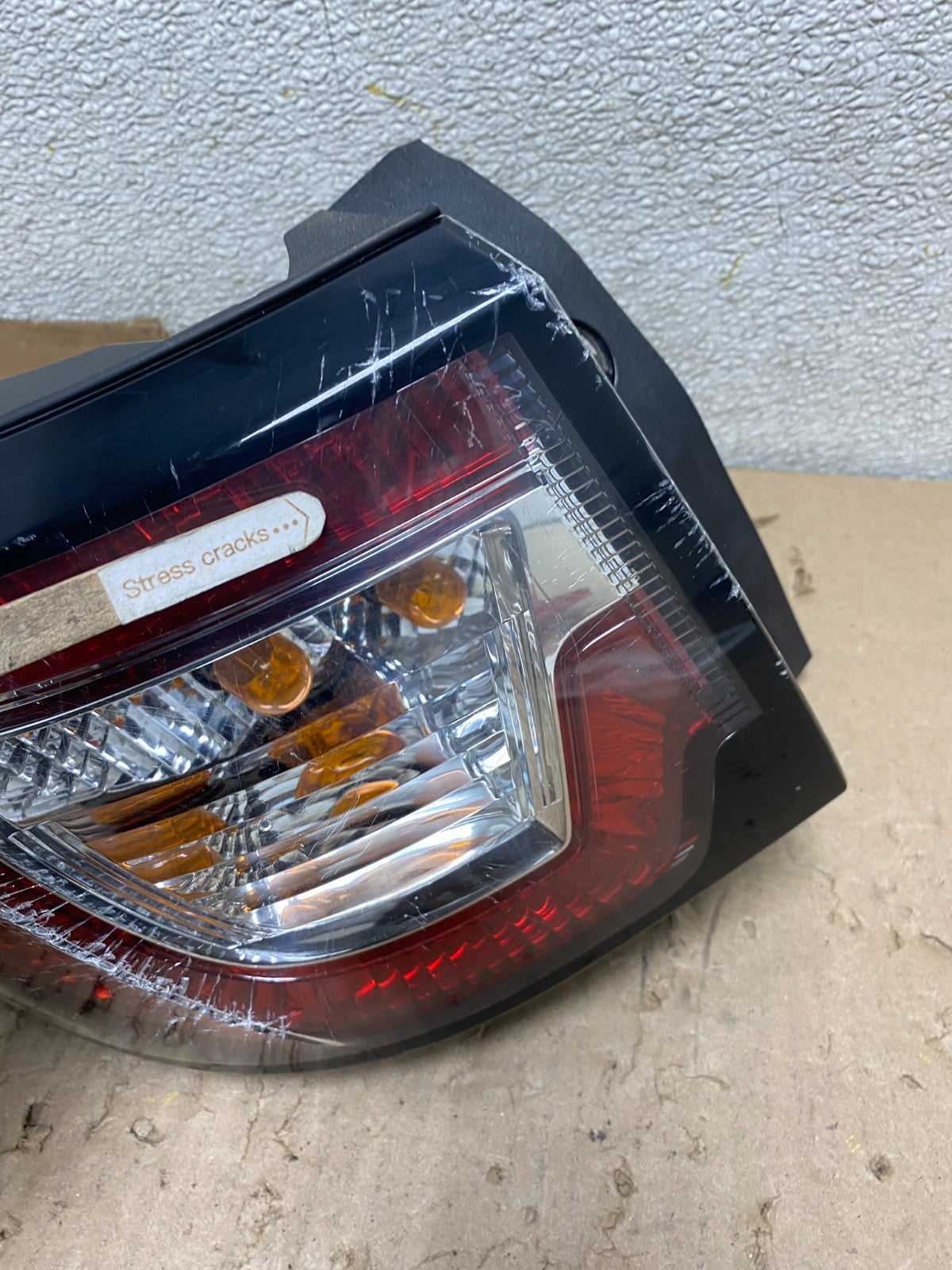 2013 to 2017 Chevrolet Traverse Left Driver LH Side Tail Light U1214 DW6