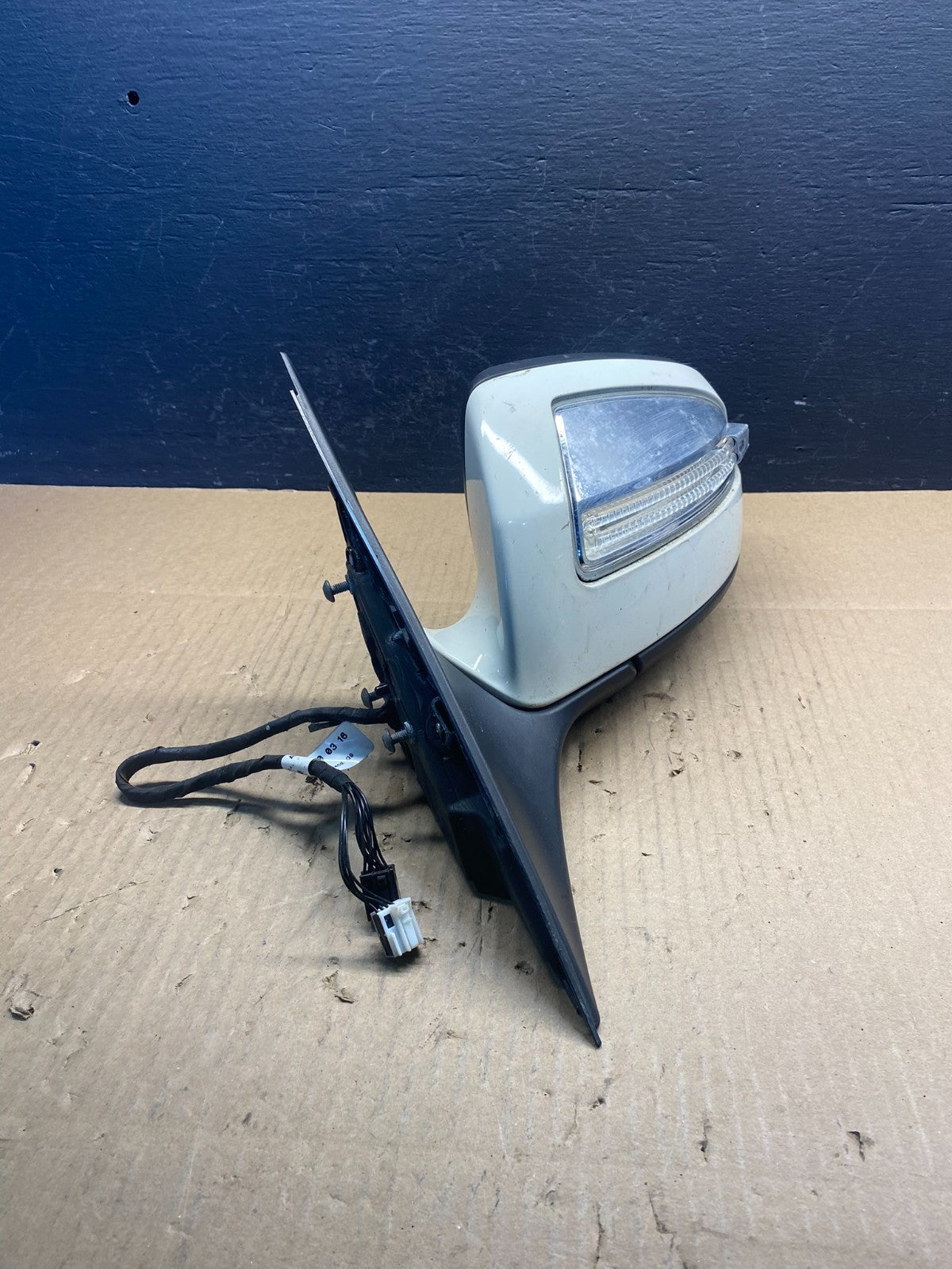 2008 to 2009 Mercedes C-Class Left LH Side View Door Mirror AC2555 MS1