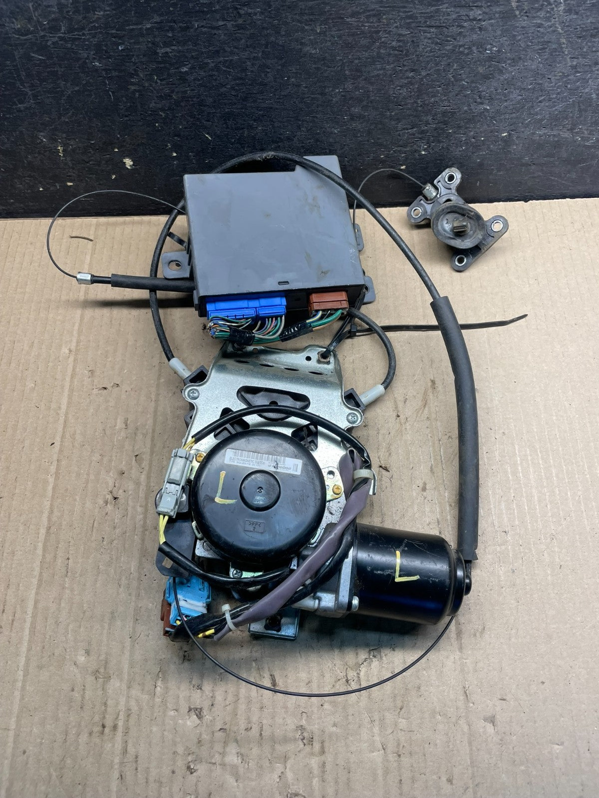 2005 - 2010 Honda Odyssey Rear Left Sliding Door Lock Actuator Motor ai5184 DG4