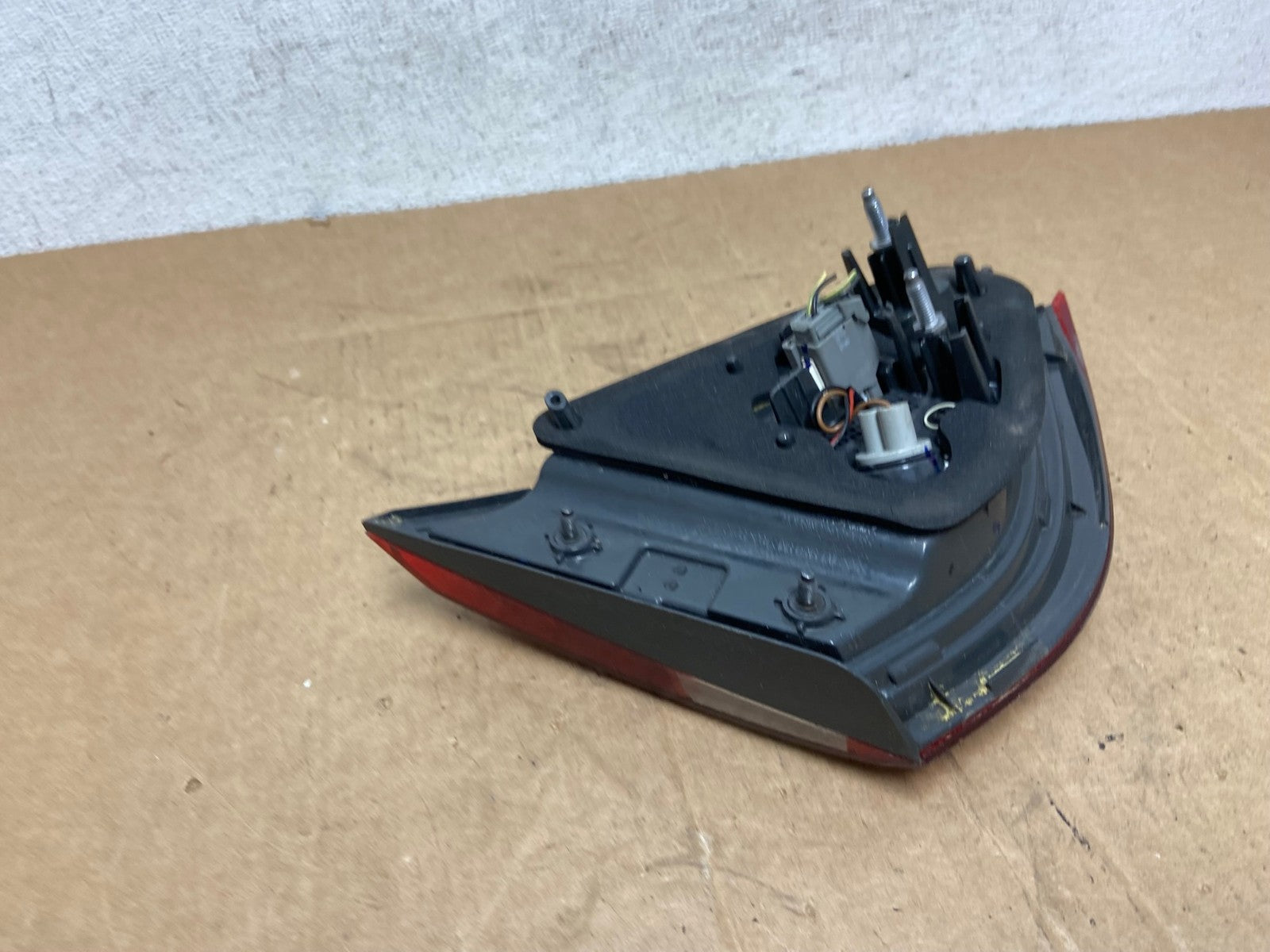 2015 to 2017 Chrysler 200 Sedan Right Passenger Inner Tail Light AD6167 LK5