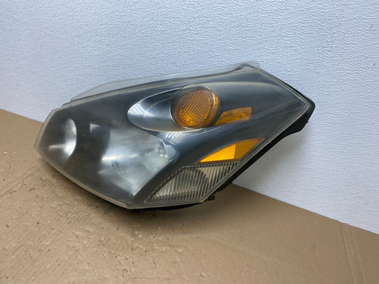 2004 to 2009 Nissan Quest Left Driver LH Black Headlight AB6907 DW1