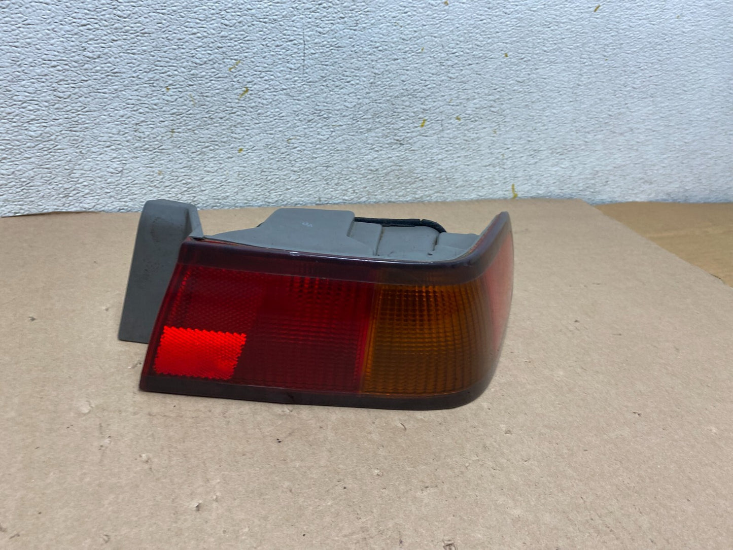 1997 1998 1999 Toyota Camry Tail Light Right Passenger Rh Side M9963 DW0