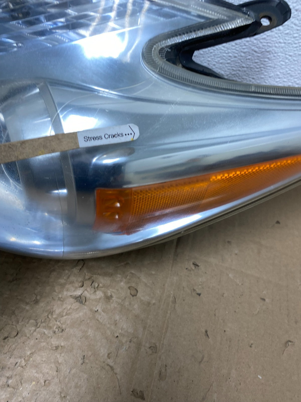 2010 - 2011 Toyota Prius Left Driver LH Blue Halogen Headlight Oem AC4092 DW4