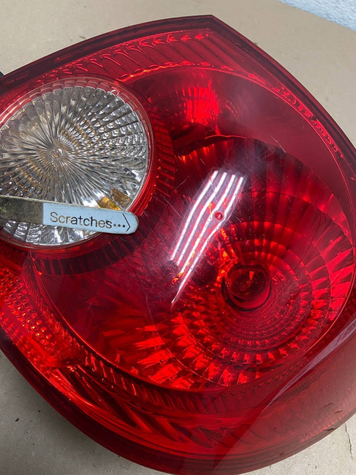 2005 - 2008 Toyota Corolla Right Passenger RH Side Tail light AG5745 DW3