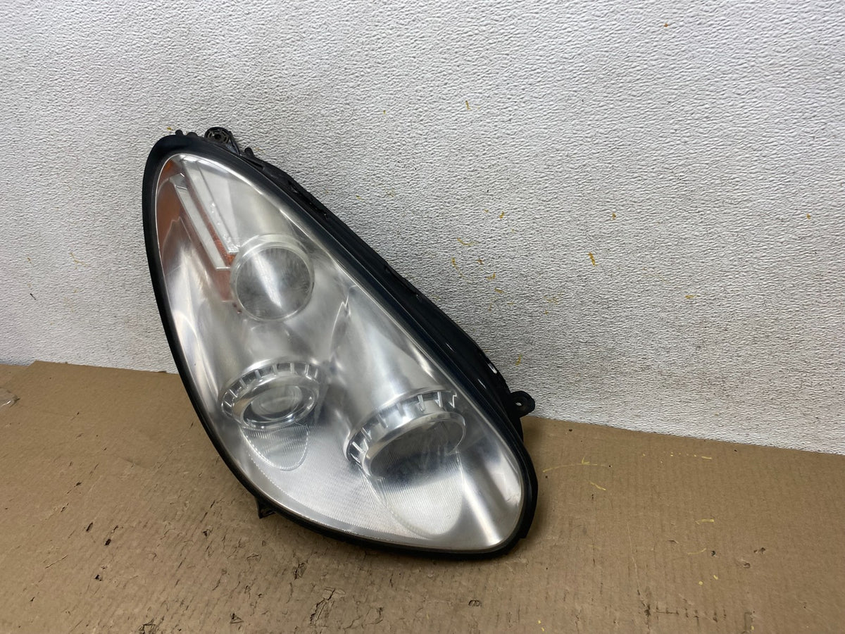 2006 - 2007 Subaru Tribeca B9 Right Passenger RH Halogen Headlight AH6621 DW2