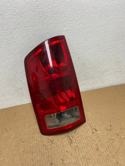 2002 to 2006 Dodge Ram 1500 Left Driver side Tail Light AD2384 LK2