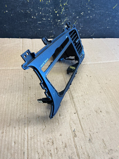 2011 2012 2013 Kia Optima Front  Dash Radio Bezel Trim Air Vent OEM aa8054 DG1