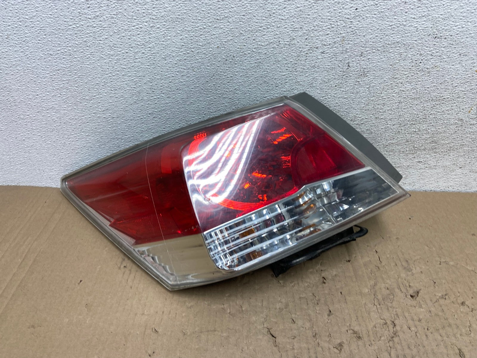 2008 to 2012 Honda Accord Sedan Tail light Left Driver LH Side AE9855 LK0