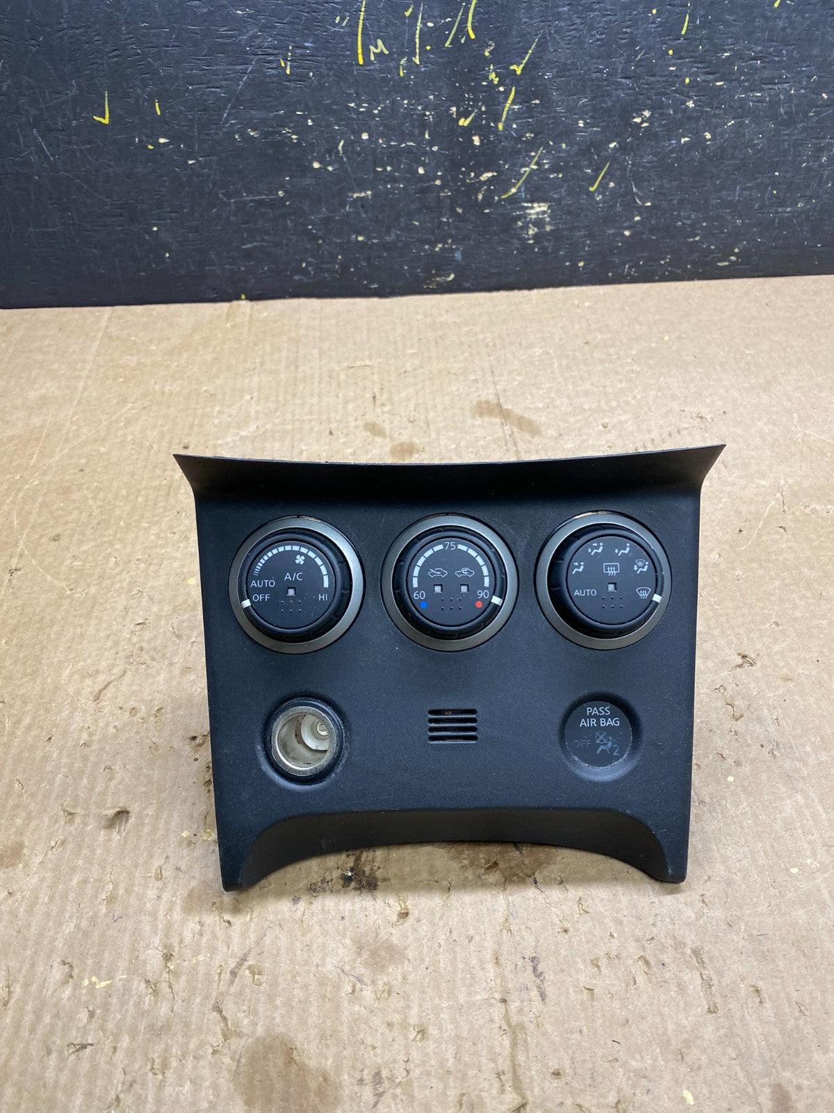 2011 to 2015 Nissan Rogue Heater Temperature AC Climate Control z4486 DG0
