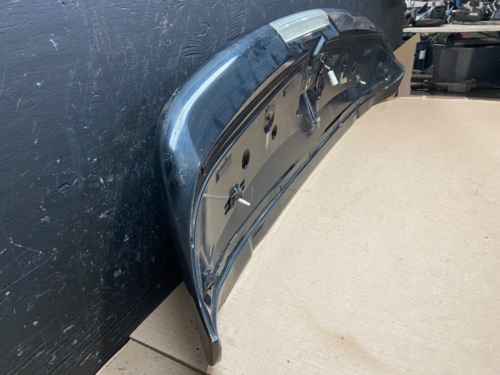 2004 to 2009 Lexus RX350 Rear Trunk Lid Tail Gate Lift Gate Spoiler OEM E8462 DG8