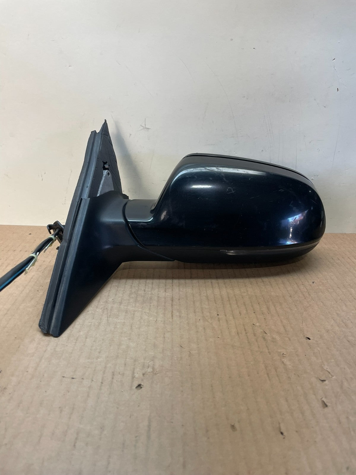 2009 to 2014 Audi A4 Left Driver LH Side View Door Turn Signal Mirror aj1136 DG0