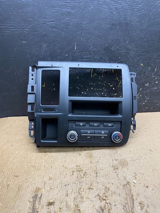 2012-2021 Nissan NV2500 NV3500 Radio Bezel Center Trim Climate Control Z9747 DG0