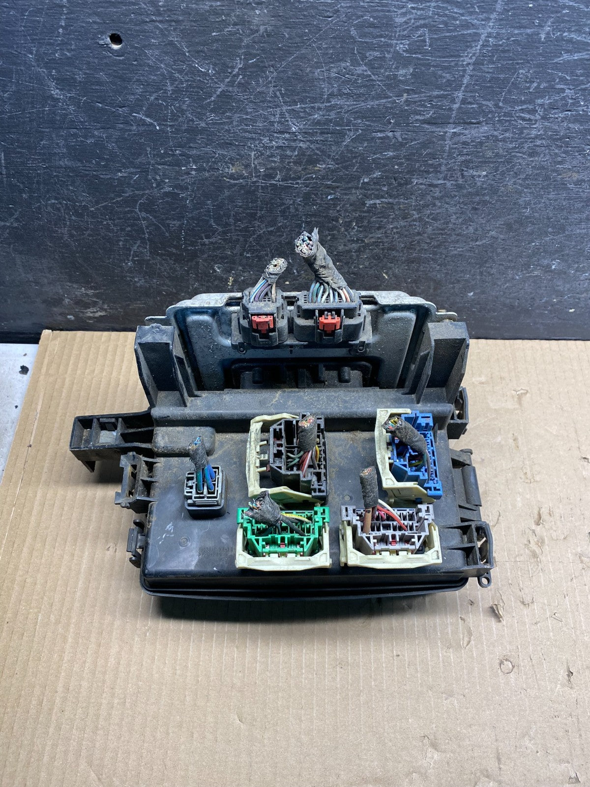 2005 Chrysler 300 Charger Totally Integrated Module Fuse Box ah7395 DG0