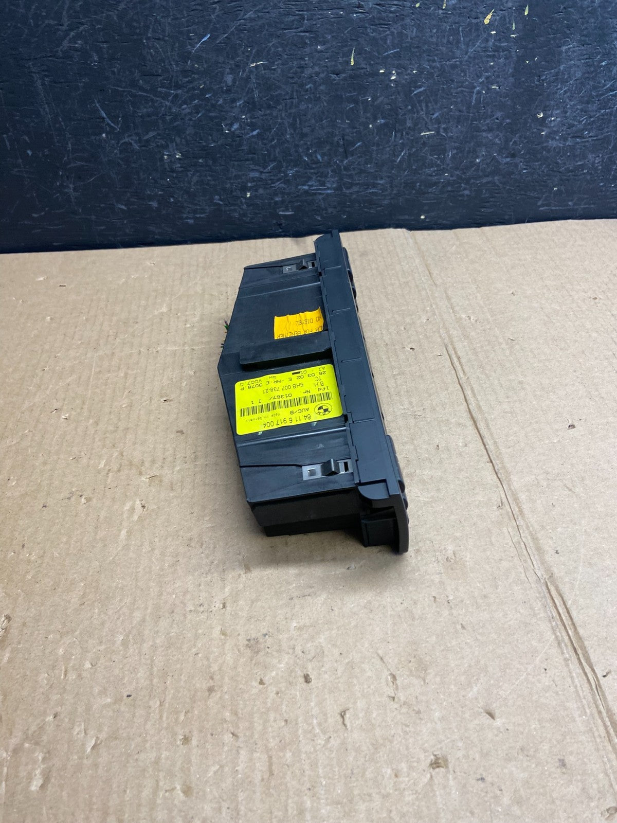1998-2005 BMW E46 325i 330i 323i 328i Climate Control Panel AE4464 DG1
