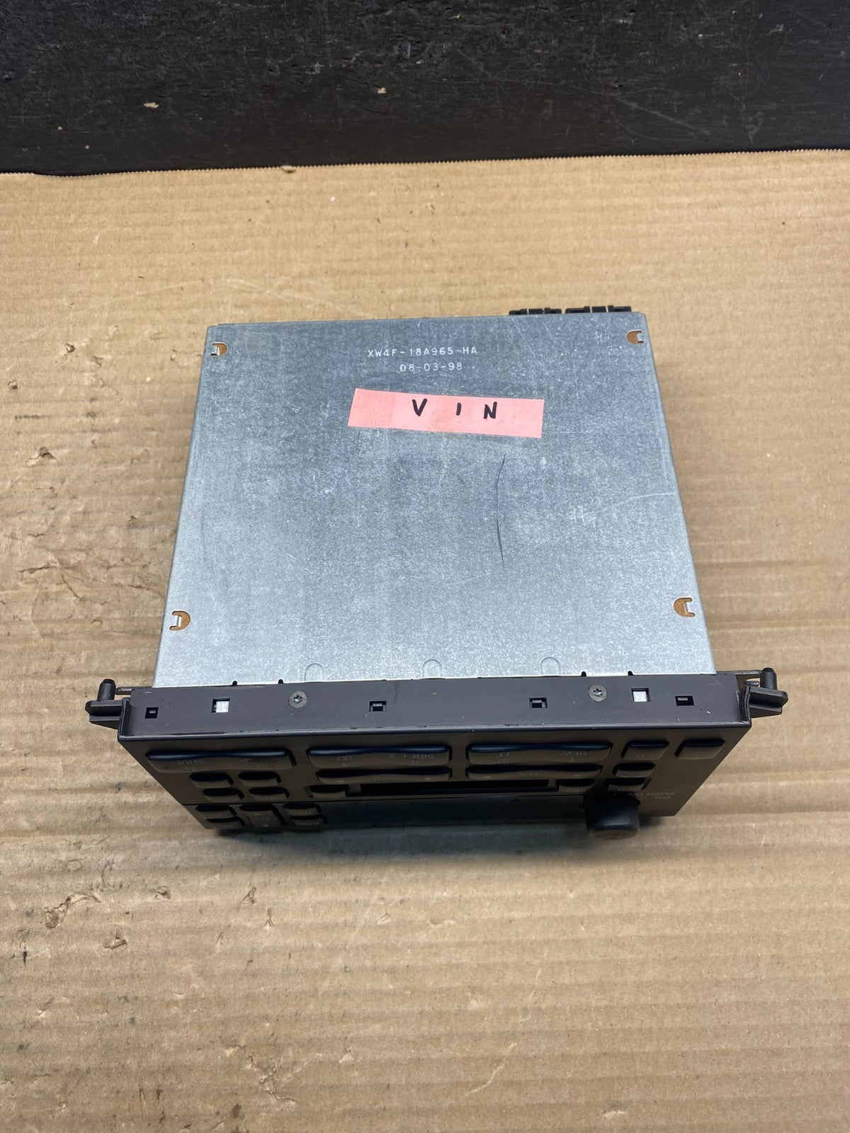 1999-2002 Lincoln Continental Factory ALPINE Cassette Player Radio af3909 DG4