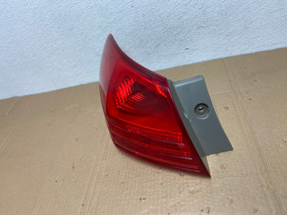 2008 to 2015 Nissan Rogue Left Driver Lh Side Tail Light OEM AC3791 LK1