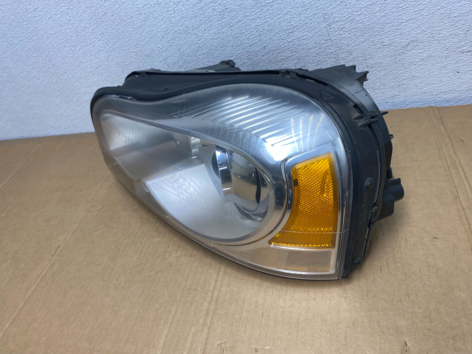2008 - 2014 Volvo XC90 Left Driver Projector Headlight Xenon AD0734 DG1
