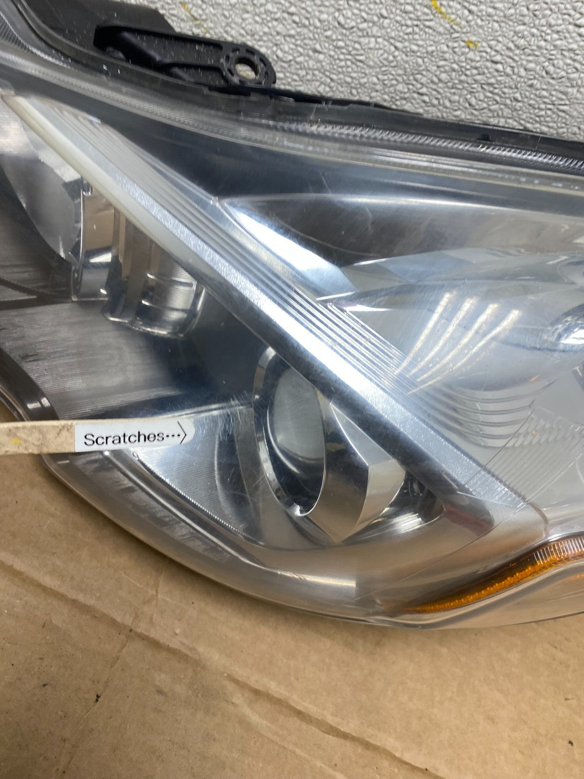 2013 2014 Subaru Legacy Outback Left Driver Halogen Headlight Z1257 DW3