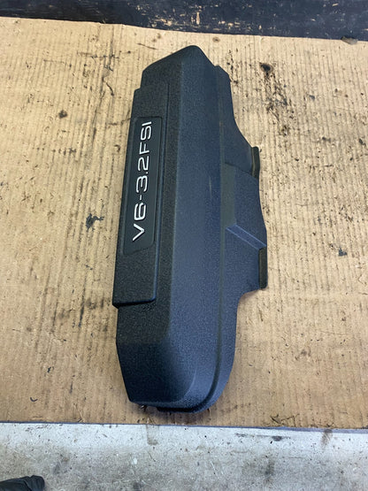 2008 to 2008 Audi A6 3.2L Engine Motor Cover q0400 DG3