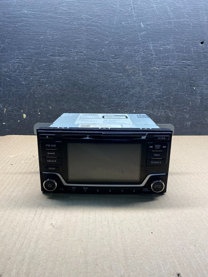2015 to 2016 Nissan Sentra Versa Radio CD Player AM/FM 259159JE0A AI7234 DG0