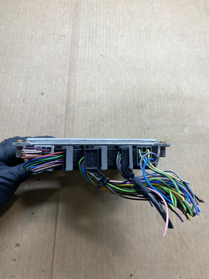 1999 to 2005 Mercedes E320 CLK320 Engine Control Unit ECU Module E5834 PS2