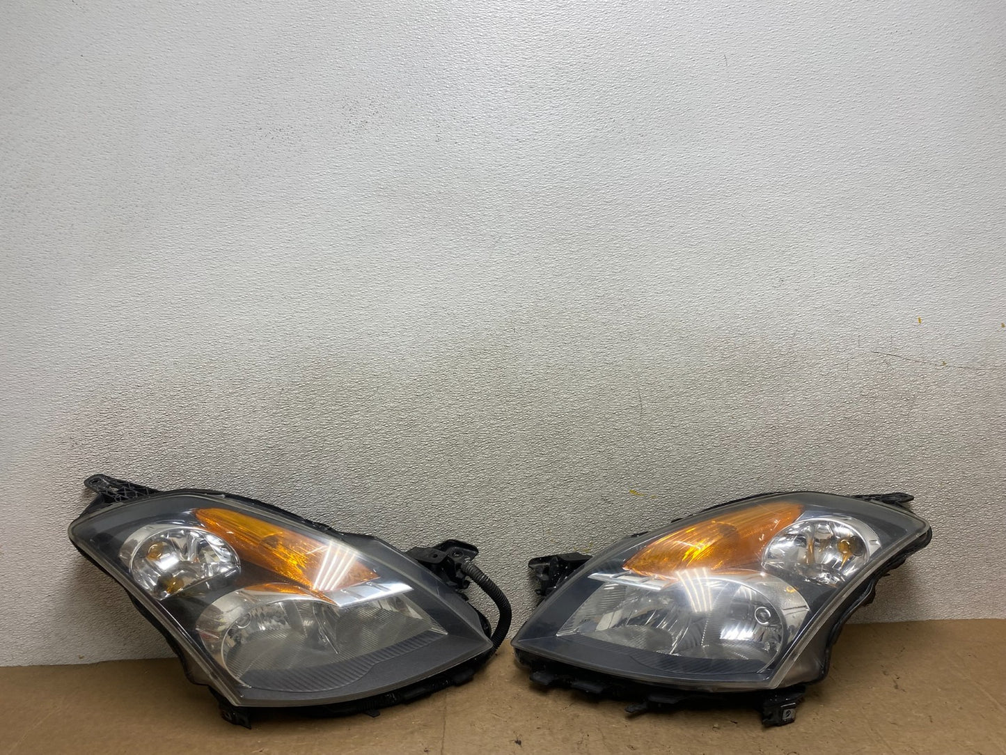 Sedan 2007 2008 2009 Nissan Altima Left+Right Set Headlights W9317 DW0