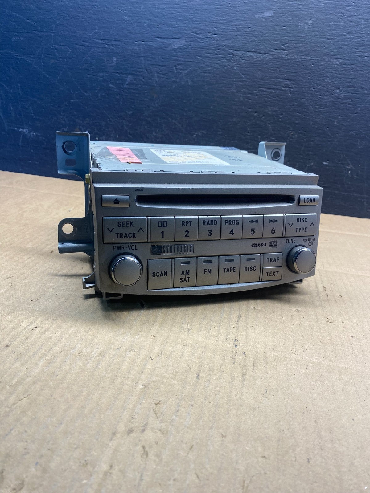 2005 2006 2007 Toyota Avalon AM FM CD Mp3 Radio Receiver AD1585 DW0