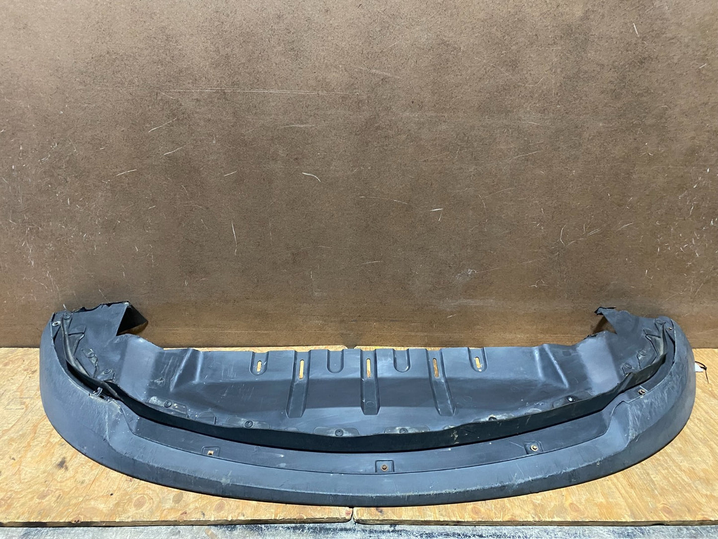2010 to 2012 Ford Taurus Front Lower Bumper Valance Air Dam Deflector Z5973 PS0