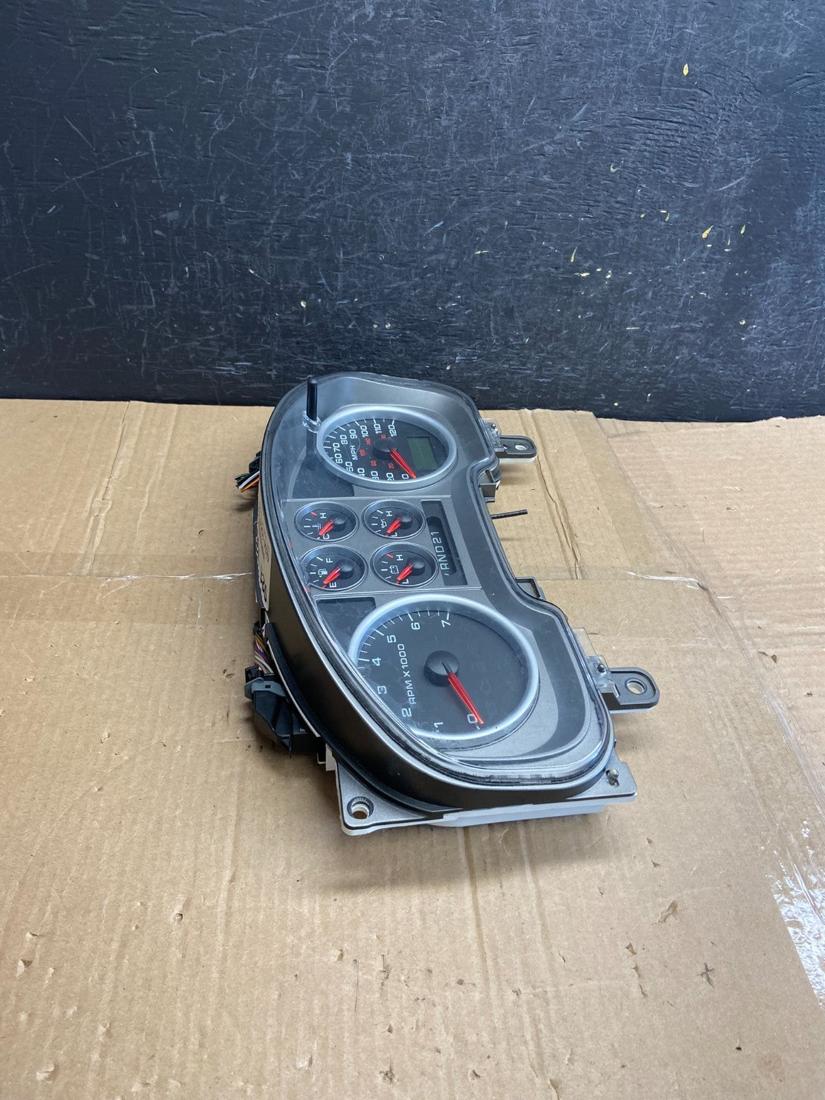 2004 - 2005 Ford F150 F-150 Speedometer Cluster Gauge AF2796 DW1