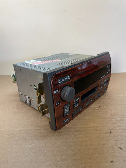 2000-2001 Cadillac Deville AM FM Cassette Radio Stereo CD Player AI0570 DG1