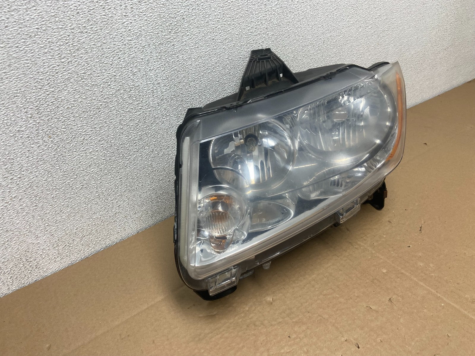 2011 to 2013 Jeep Grand Cherokee Halogen Left Driver Lh Headlight Oem AB6119 DW2