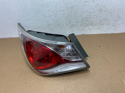 2011 - 2015 Hyundai Sonata Hybrid Left Driver LH Tail Light AD7890 LK1