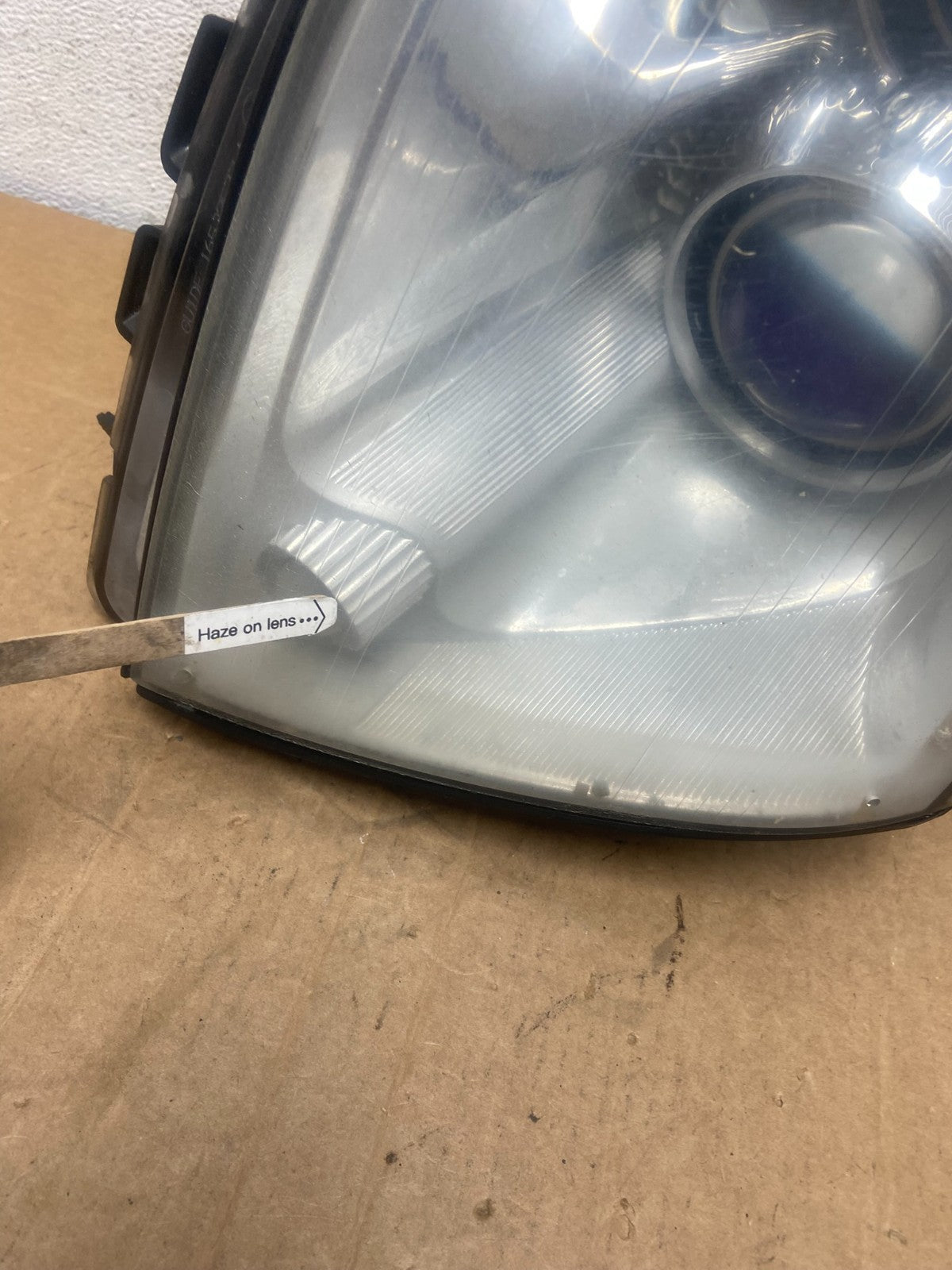 2005 to 2011 Cadillac STS Left Driver LH Side Xenon Headlight AD6039 DW5