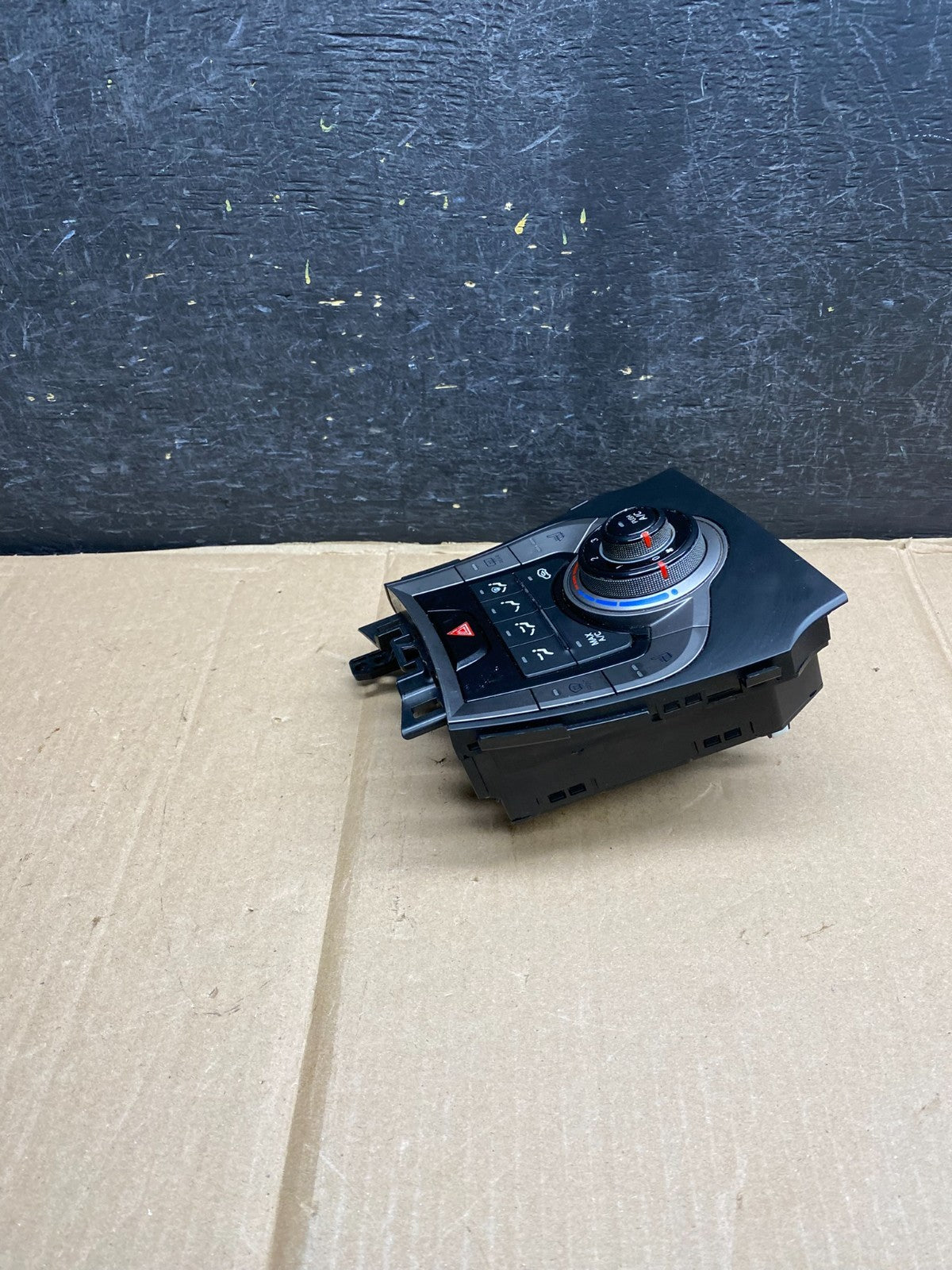2011 - 2013 Hyundai Elantra Center Heater A/C AC Climate Control Panel AH5257 DG1
